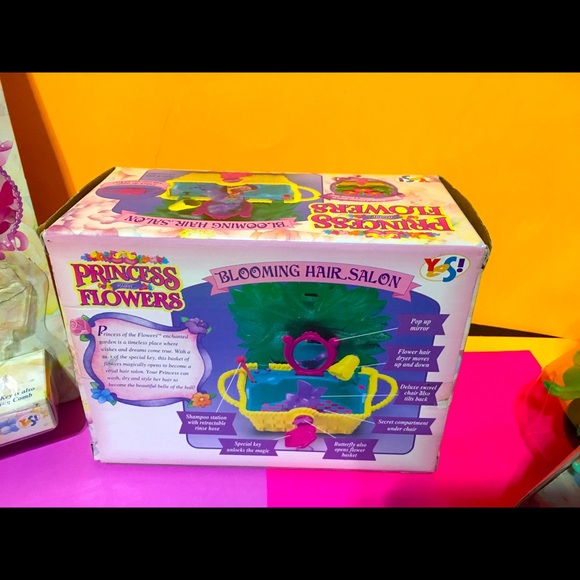 PRINCESS OF THE FLOWERS BUNDLE AND Hair Salon - Picture 4 of 15